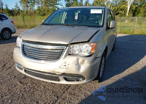 2015 Chrysler Town & Country Touring from USA, damaged, VIN 2C4RC1BGXFR544373